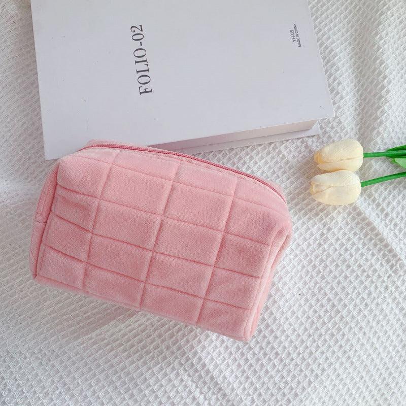 High-End Storage Bag with Large Capacity, Portable and Stylish Makeup Bag
