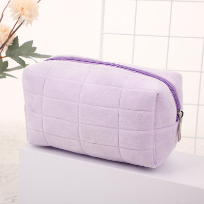 High-End Storage Bag with Large Capacity, Portable and Stylish Makeup Bag